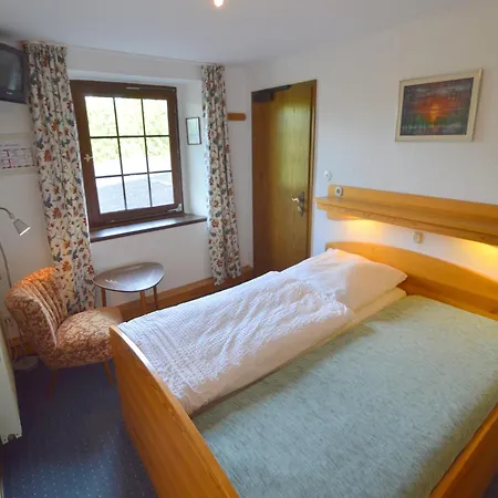 Сasa de vacaciones House In Monschau Near Forest Alzen