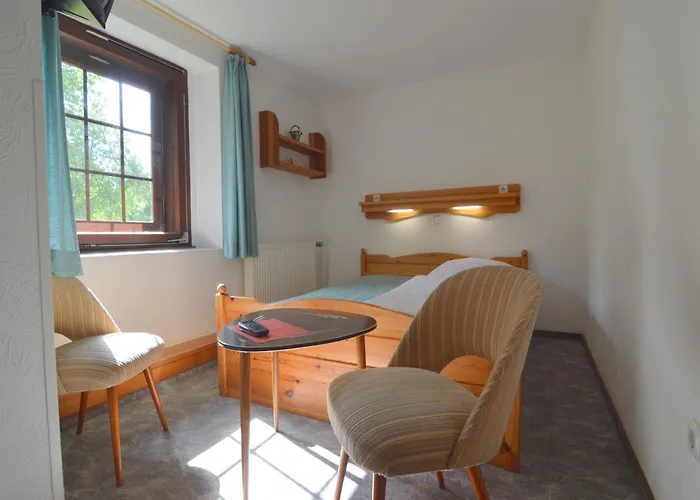 House In Monschau Near Forest Feriehus